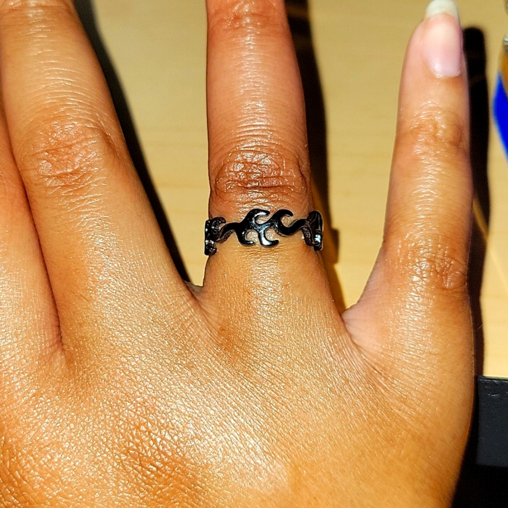 Gunmetal Grey Flame Ring